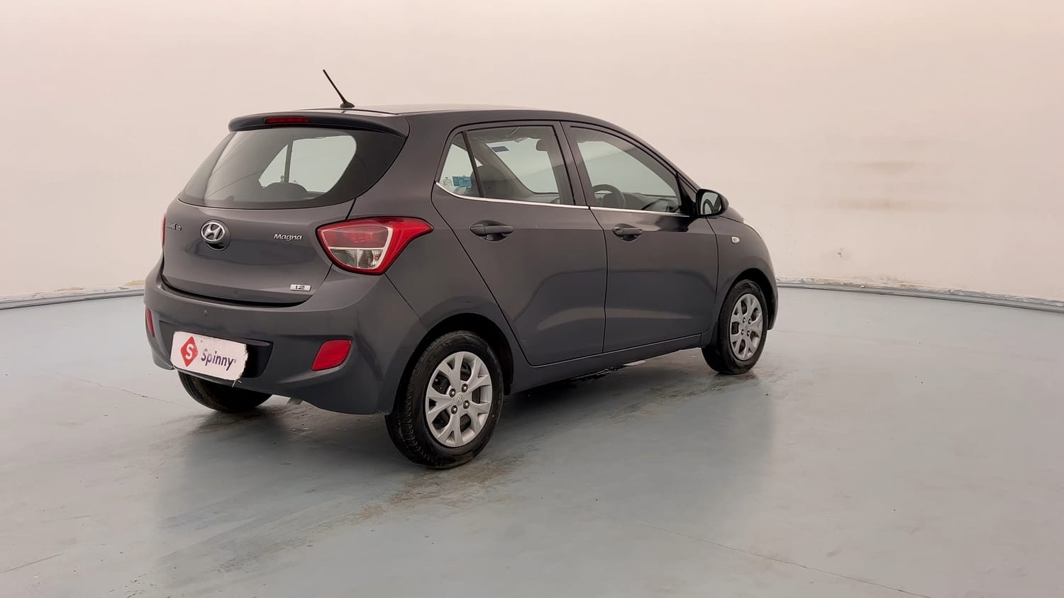 Used 2016 Hyundai Grand i10 Magna 1.2 Kappa VTVT Petrol Manual exterior RIGHT REAR CORNER VIEW