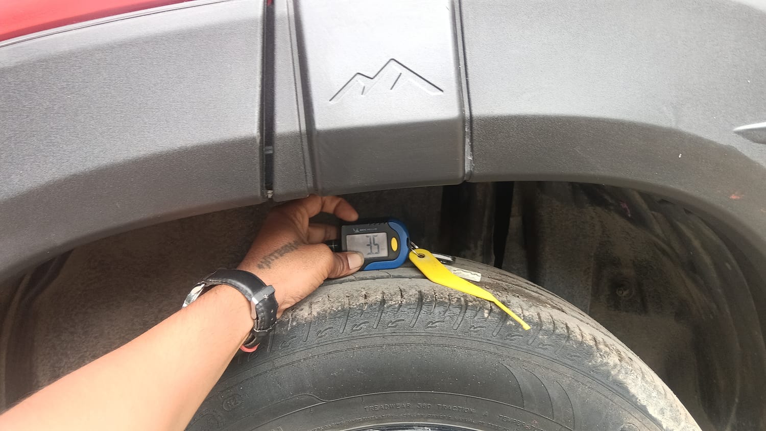 Used 2022 Maruti Suzuki Brezza ZXi Plus Petrol Manual tyres LEFT REAR TYRE TREAD VIEW