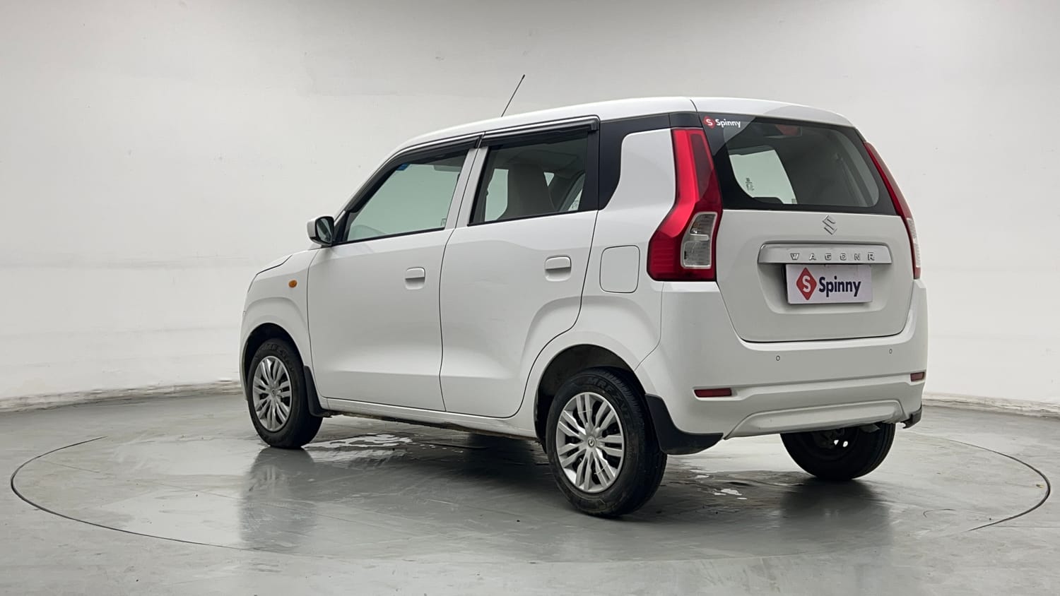 Used 2024 Maruti Suzuki Wagon R VXI 1.0 Petrol Manual exterior LEFT REAR CORNER VIEW