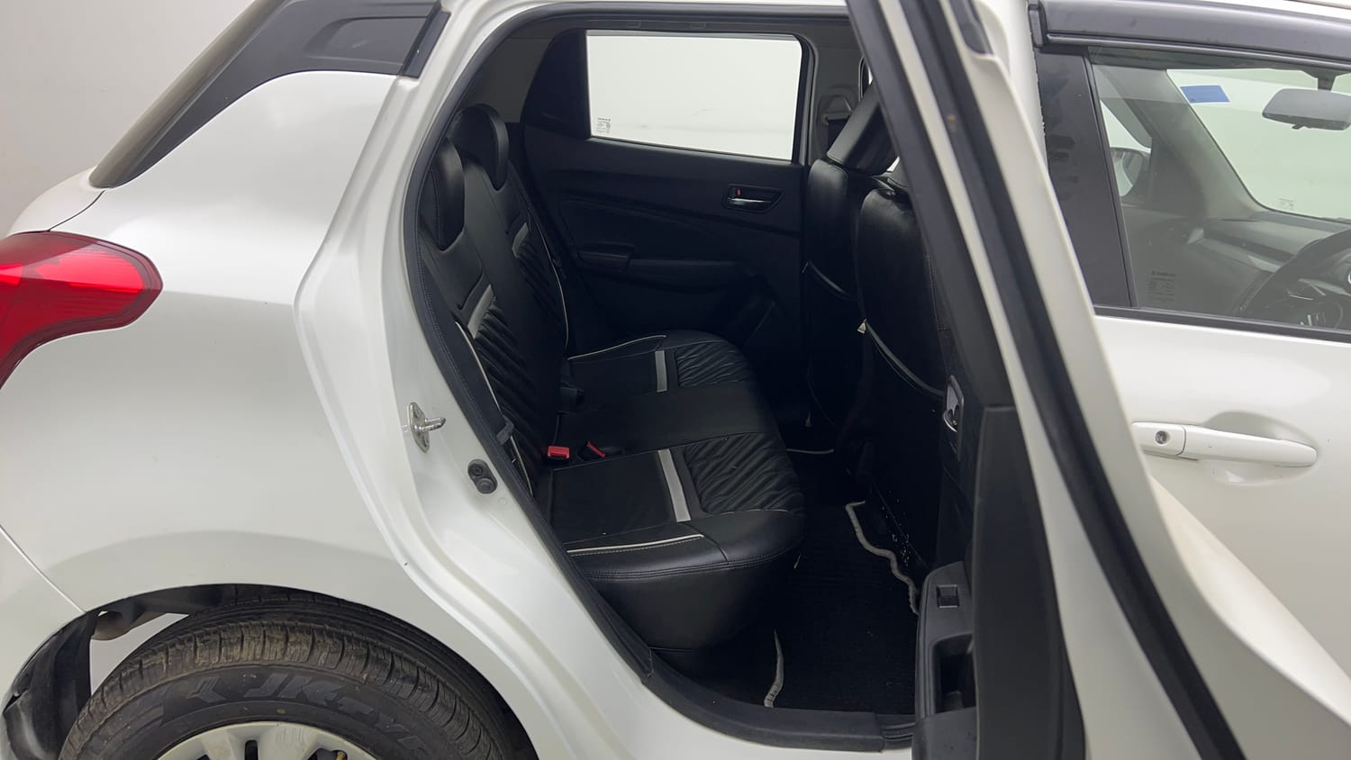 Used 2019 Maruti Suzuki Swift VXi AMT Petrol Automatic interior RIGHT SIDE REAR DOOR CABIN VIEW