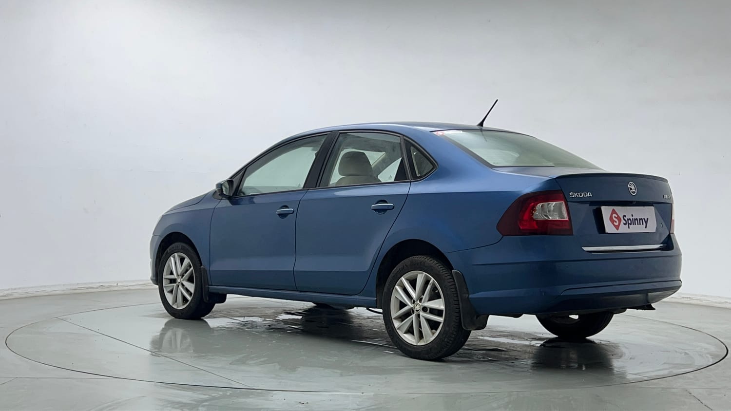 Used 2018 Skoda Rapid Style 1.6 MPI Petrol Manual exterior LEFT REAR CORNER VIEW