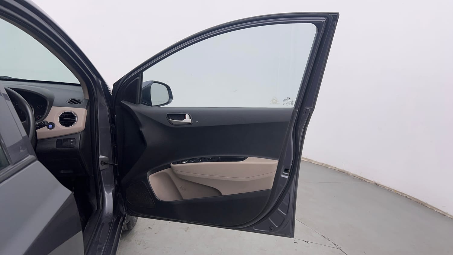 Used 2013 Hyundai Grand i10 Sportz 1.2 Kappa VTVT Petrol Manual interior RIGHT FRONT DOOR OPEN VIEW
