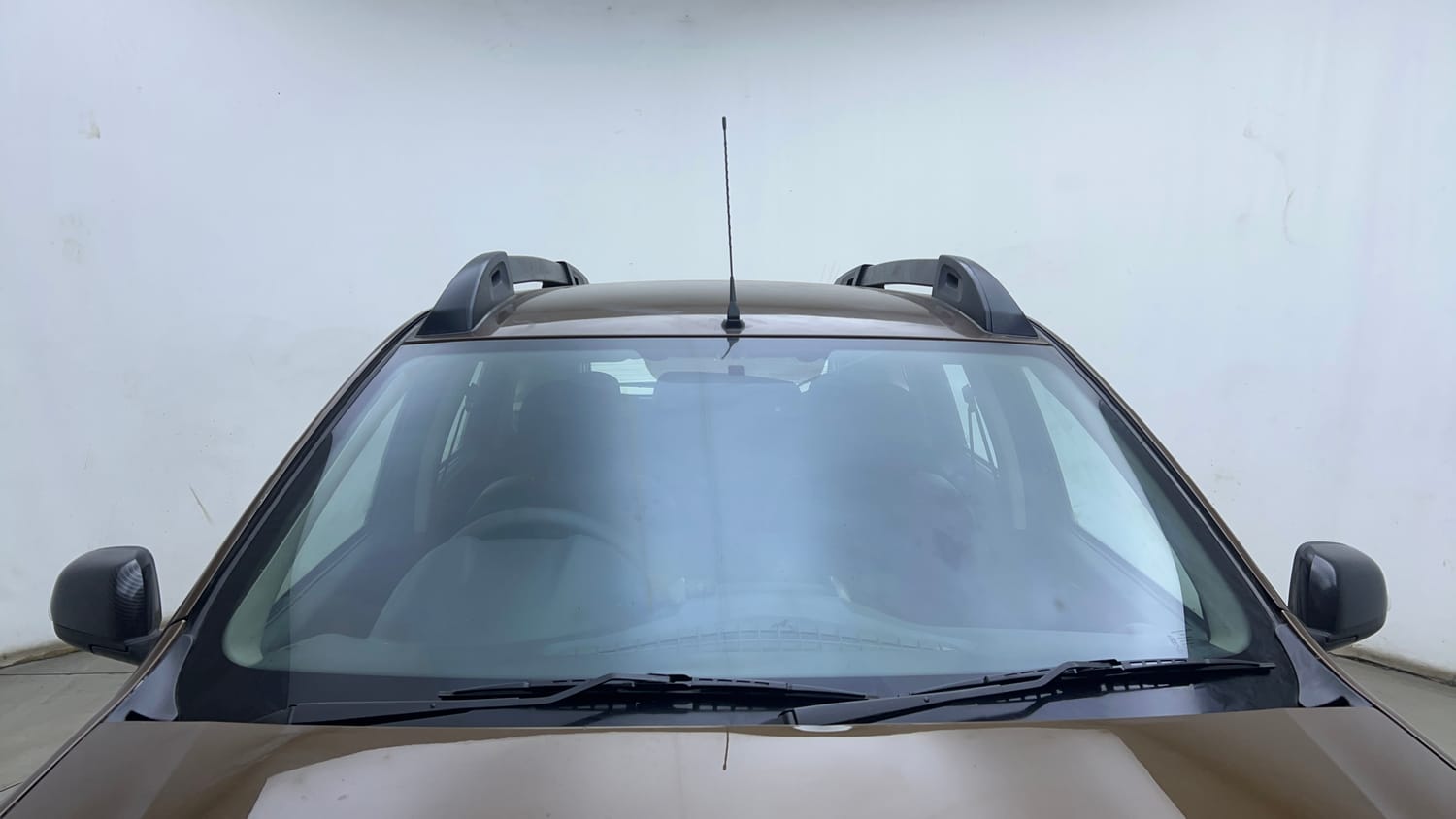 Used 2017 Renault Duster 85 PS RXS 4X2 MT Diesel Diesel Manual exterior FRONT WINDSHIELD VIEW