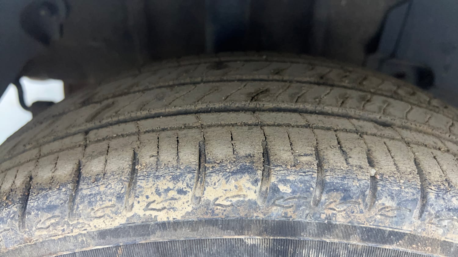 Used 2020 Tata Tigor XZ Plus Petrol Manual tyres RIGHT REAR TYRE TREAD VIEW