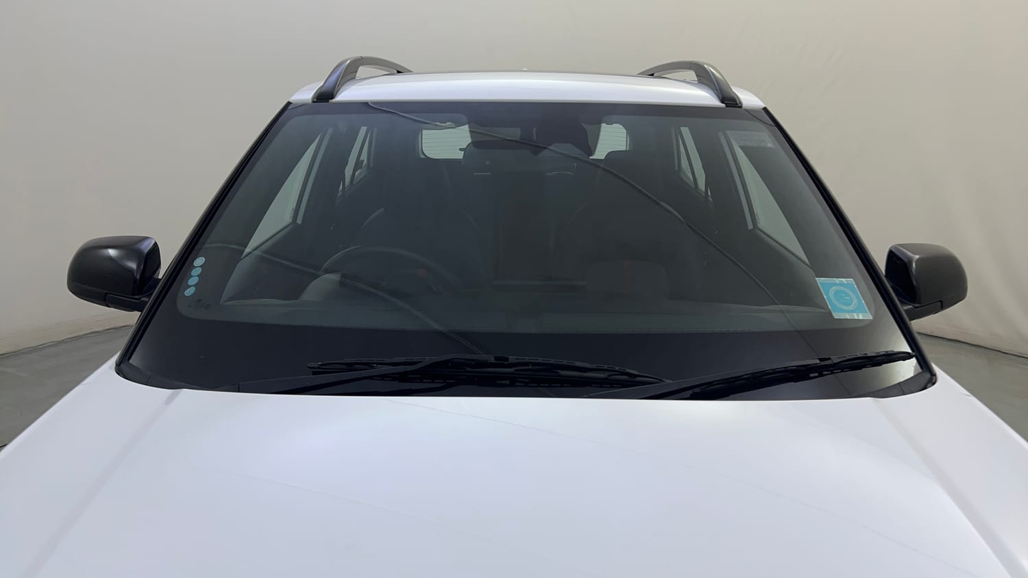 Used 2024 Hyundai Venue N-Line N8 DCT Petrol Automatic exterior FRONT WINDSHIELD VIEW