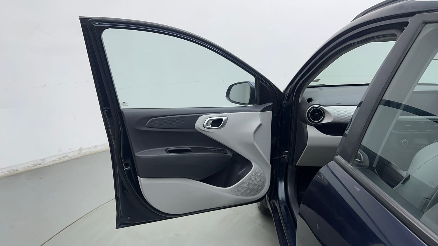 Used 2024 Hyundai Grand i10 Nios Sportz 1.2 Kappa VTVT Petrol Manual interior LEFT FRONT DOOR OPEN VIEW