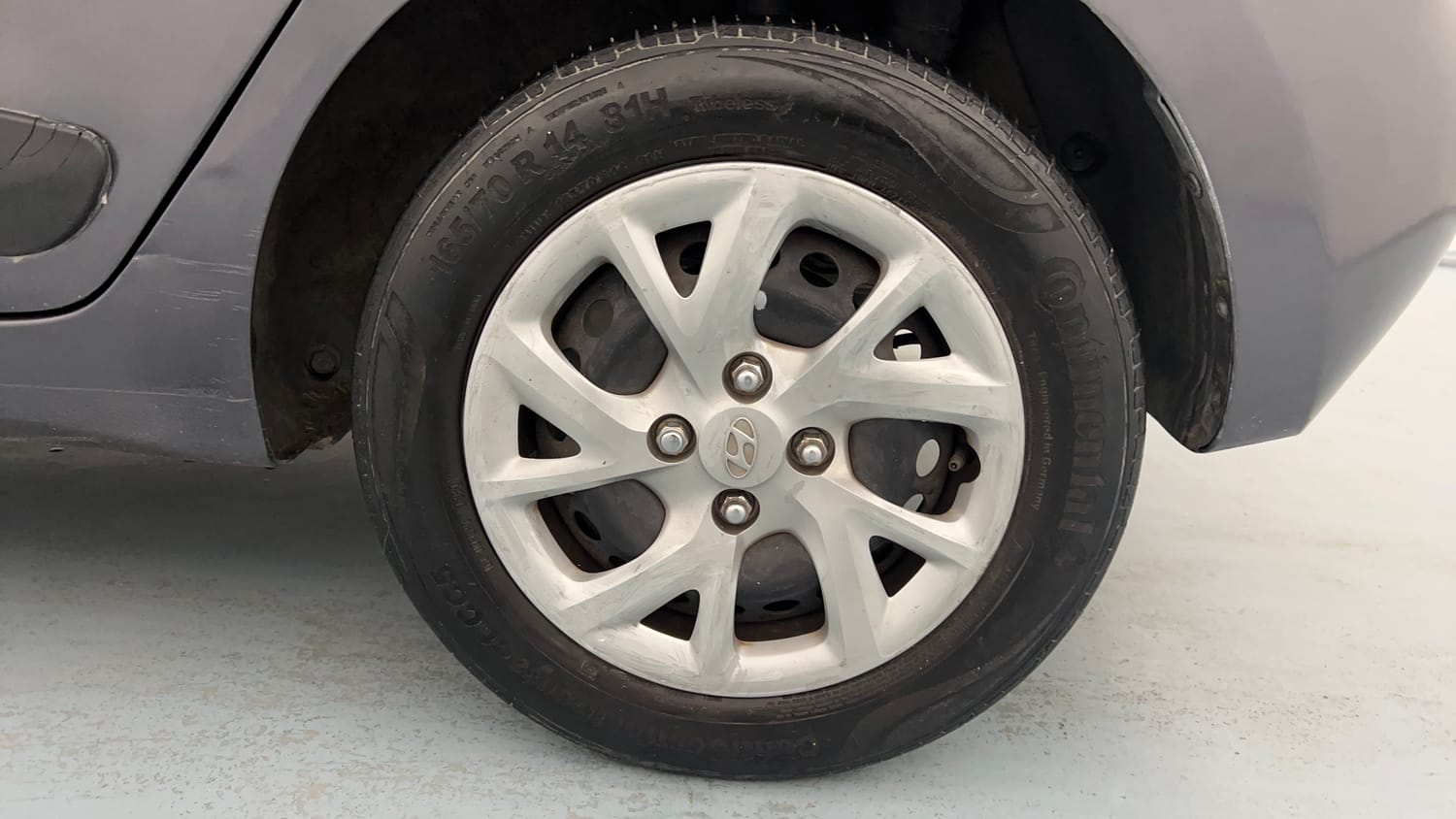 Used 2017 Hyundai Grand i10 Magna 1.2 Kappa VTVT Petrol Manual tyres LEFT REAR TYRE RIM VIEW