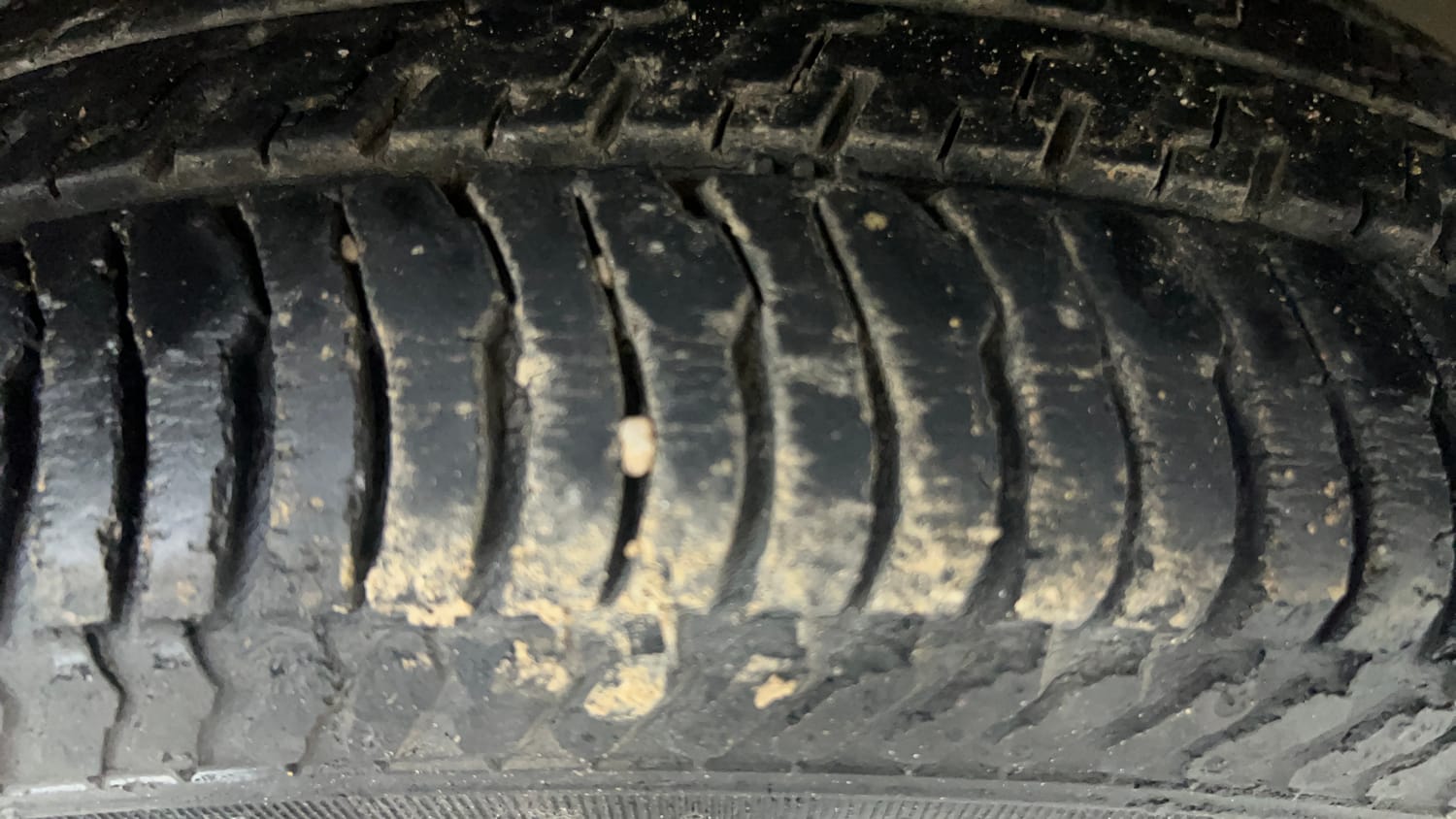 Used 2018 Maruti Suzuki Alto K10 LXi Petrol Manual tyres RIGHT FRONT TYRE TREAD VIEW