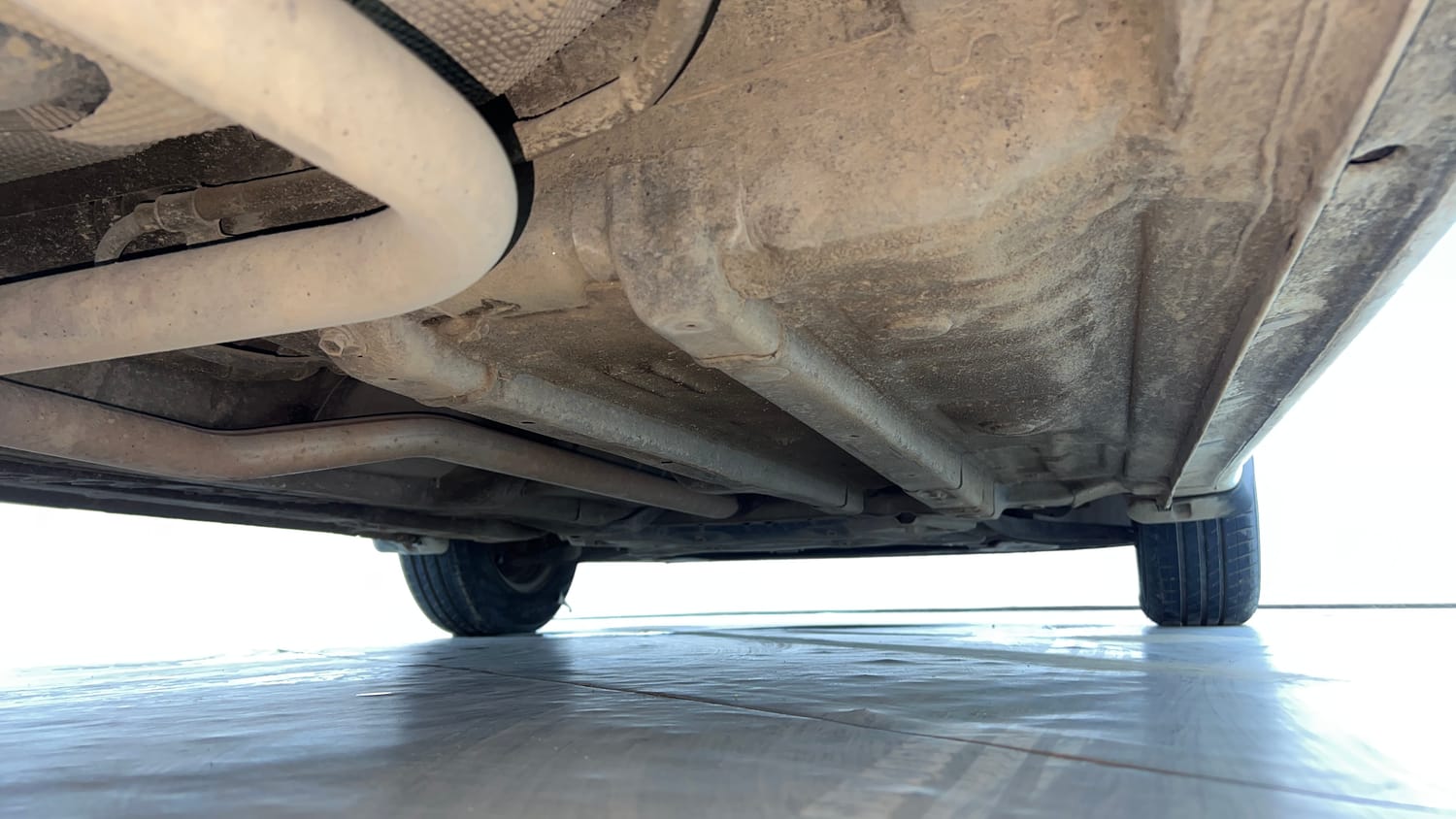 Used 2018 Hyundai Elite i20 Magna Executive 1.2 Petrol Manual extra REAR RIGHT UNDERBODY VIEW