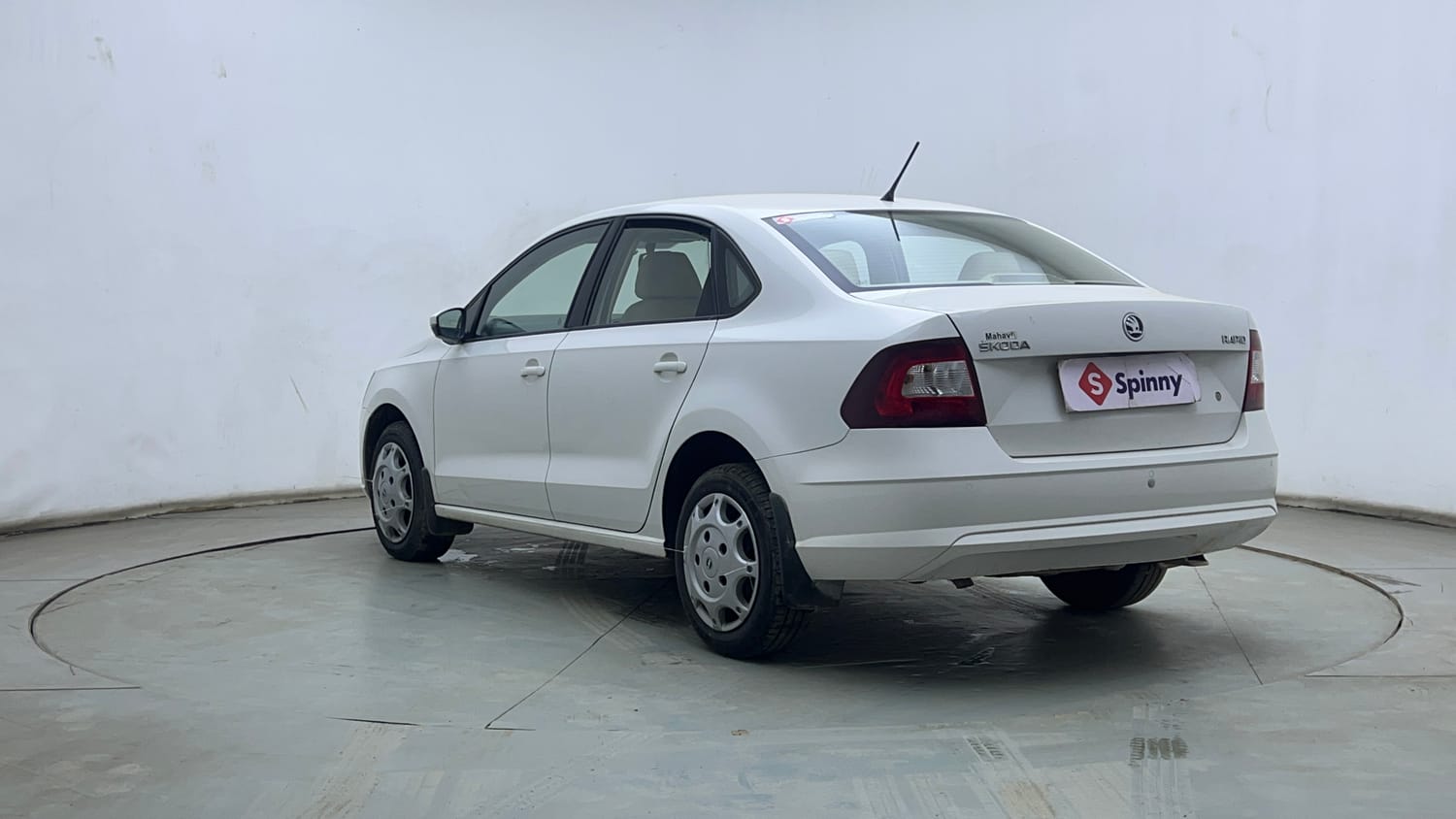 Used 2019 Skoda Rapid Active 1.6 MPI Petrol Manual exterior LEFT REAR CORNER VIEW
