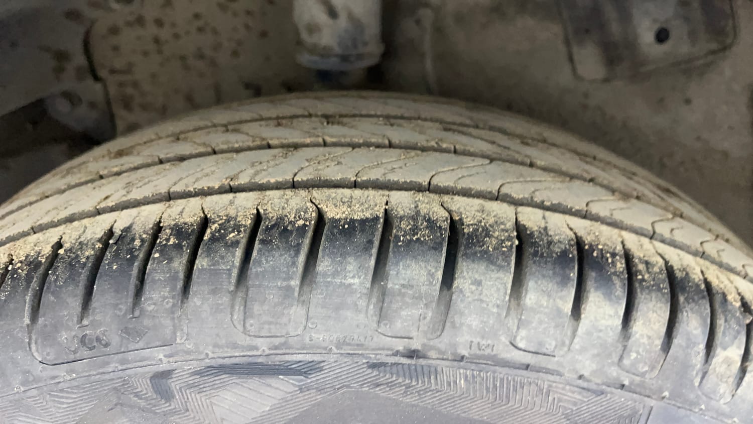 Used 2019 Tata Nexon XZA Plus Petrol Petrol Automatic tyres RIGHT REAR TYRE TREAD VIEW