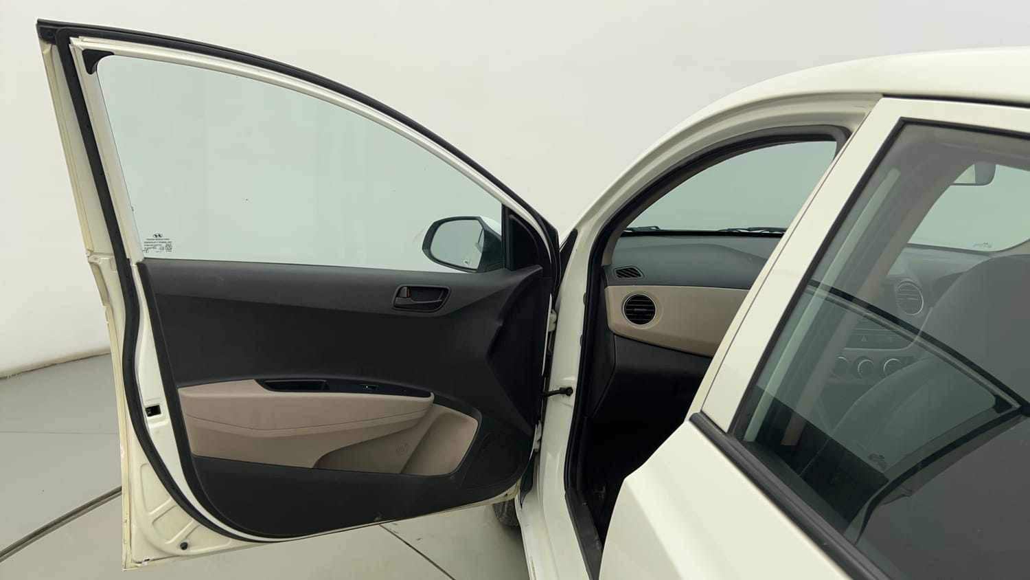 Used 2016 Hyundai Grand i10 Magna AT 1.2 Kappa VTVT Petrol Automatic interior LEFT FRONT DOOR OPEN VIEW