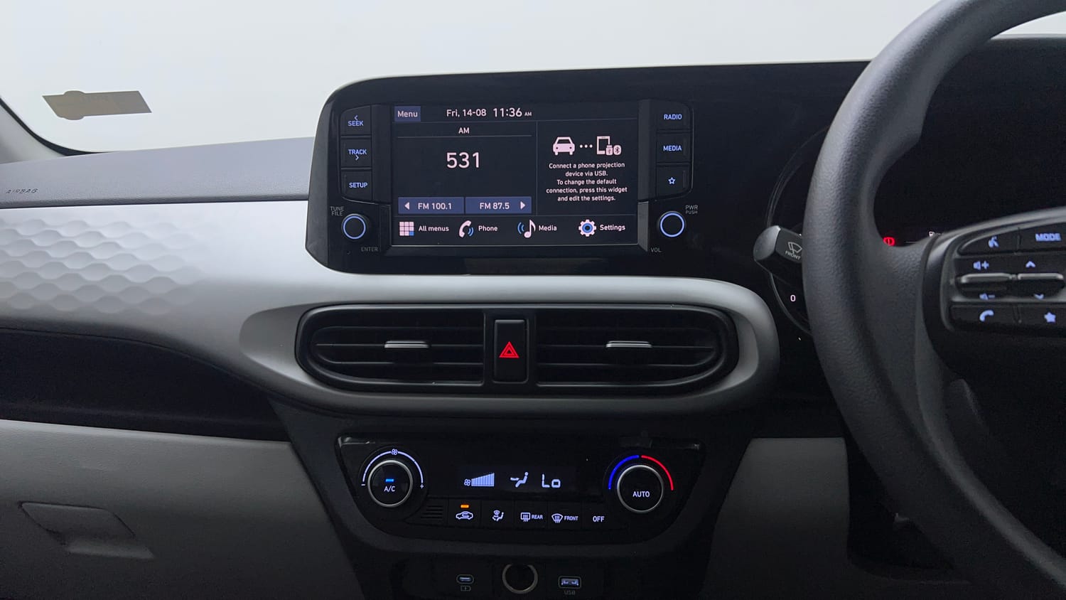 Used 2024 Hyundai Grand i10 Nios Sportz 1.2 Kappa VTVT Petrol Manual top_features Integrated (in-dash) music system