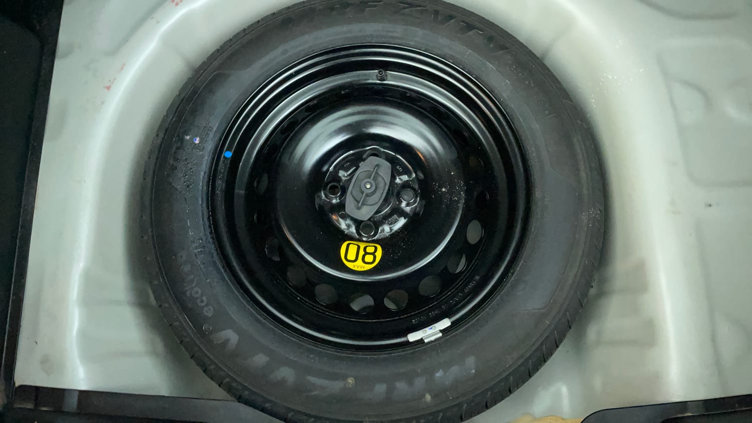 Used 2020 Maruti Suzuki Baleno Zeta Petrol Manual tyres SPARE TYRE VIEW