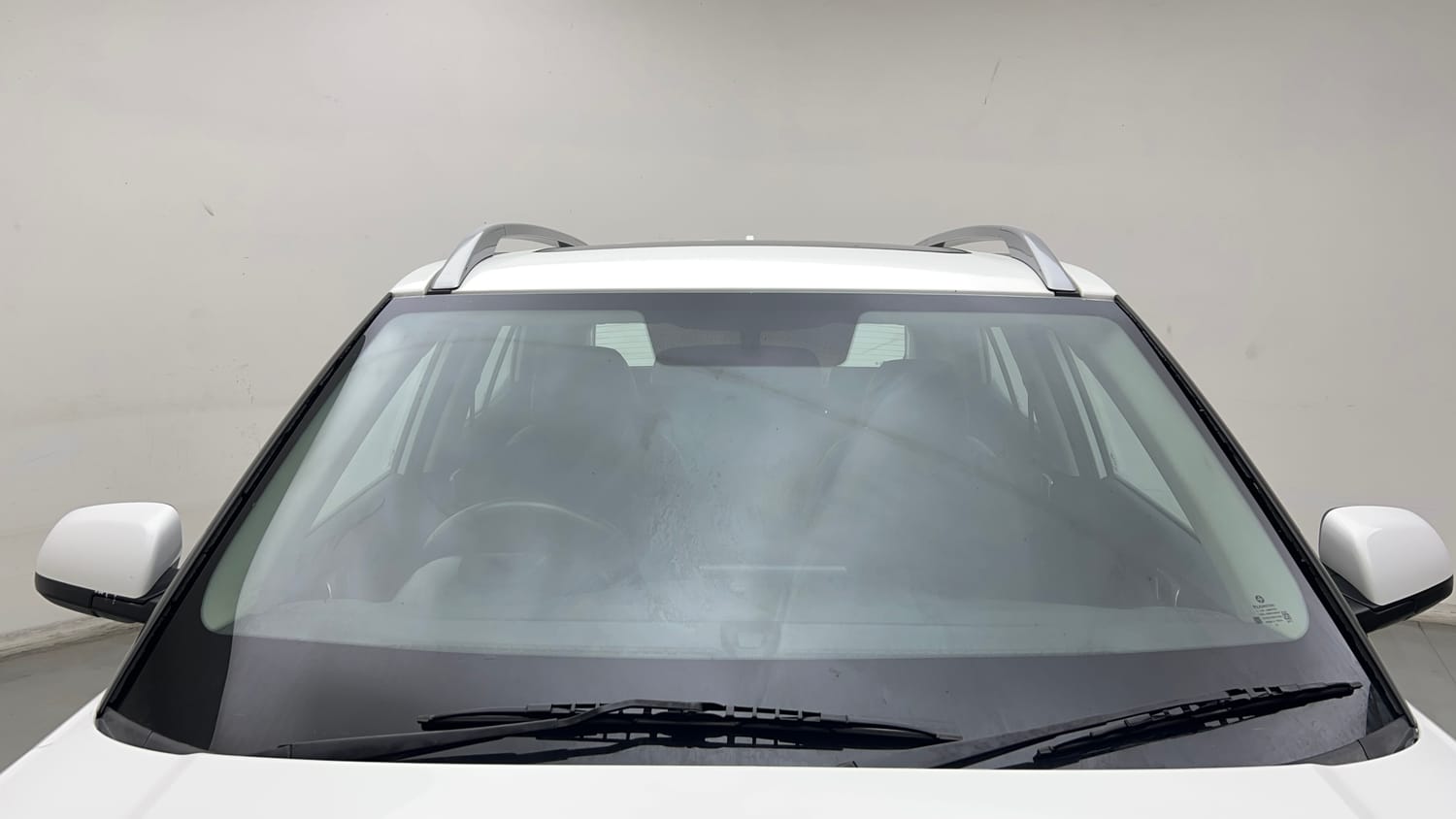 Used 2022 Hyundai Venue SX 1.2 Petrol Petrol Manual exterior FRONT WINDSHIELD VIEW