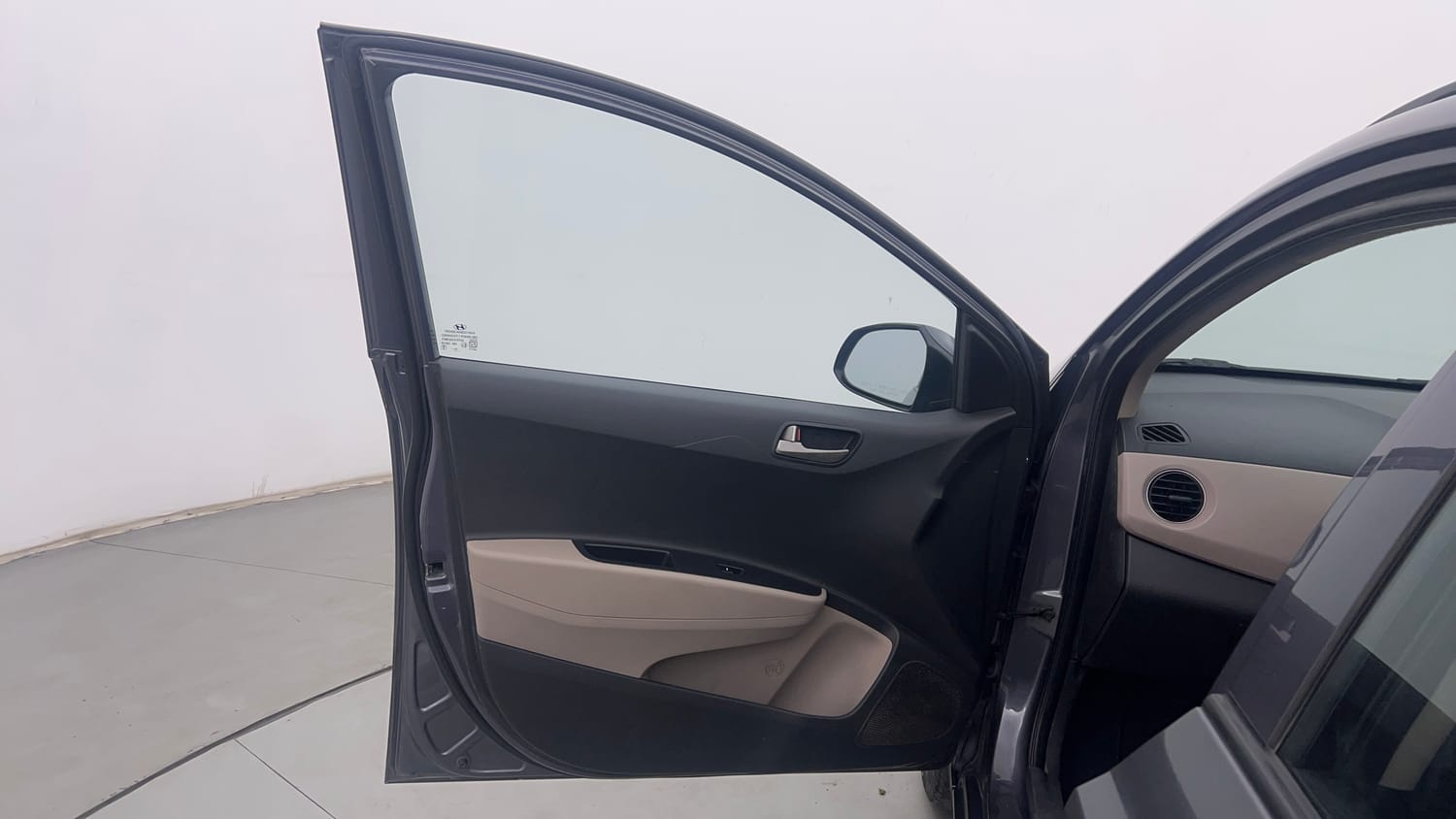 Used 2013 Hyundai Grand i10 Sportz 1.2 Kappa VTVT Petrol Manual interior LEFT FRONT DOOR OPEN VIEW