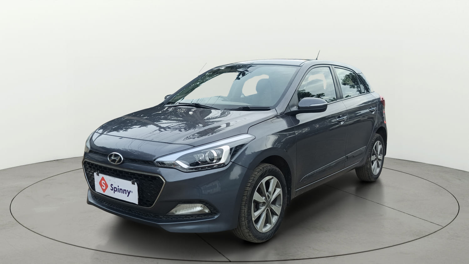 Used 2018 Hyundai Elite i20 Asta 1.2 Petrol Manual exterior LEFT FRONT CORNER VIEW