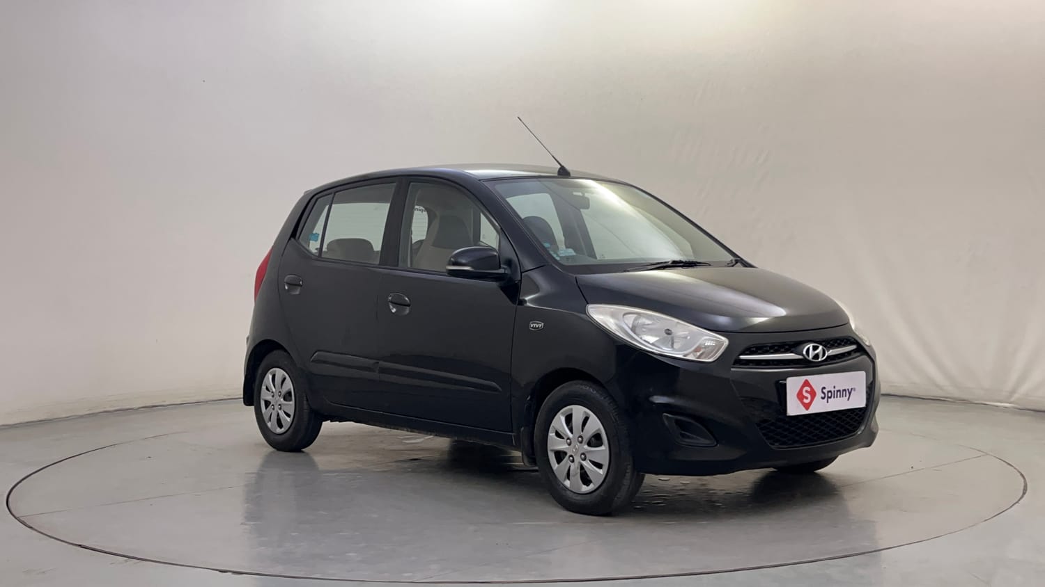 Used 2013 Hyundai i10 Sportz 1.2 Kappa2 Petrol Manual exterior RIGHT FRONT CORNER VIEW