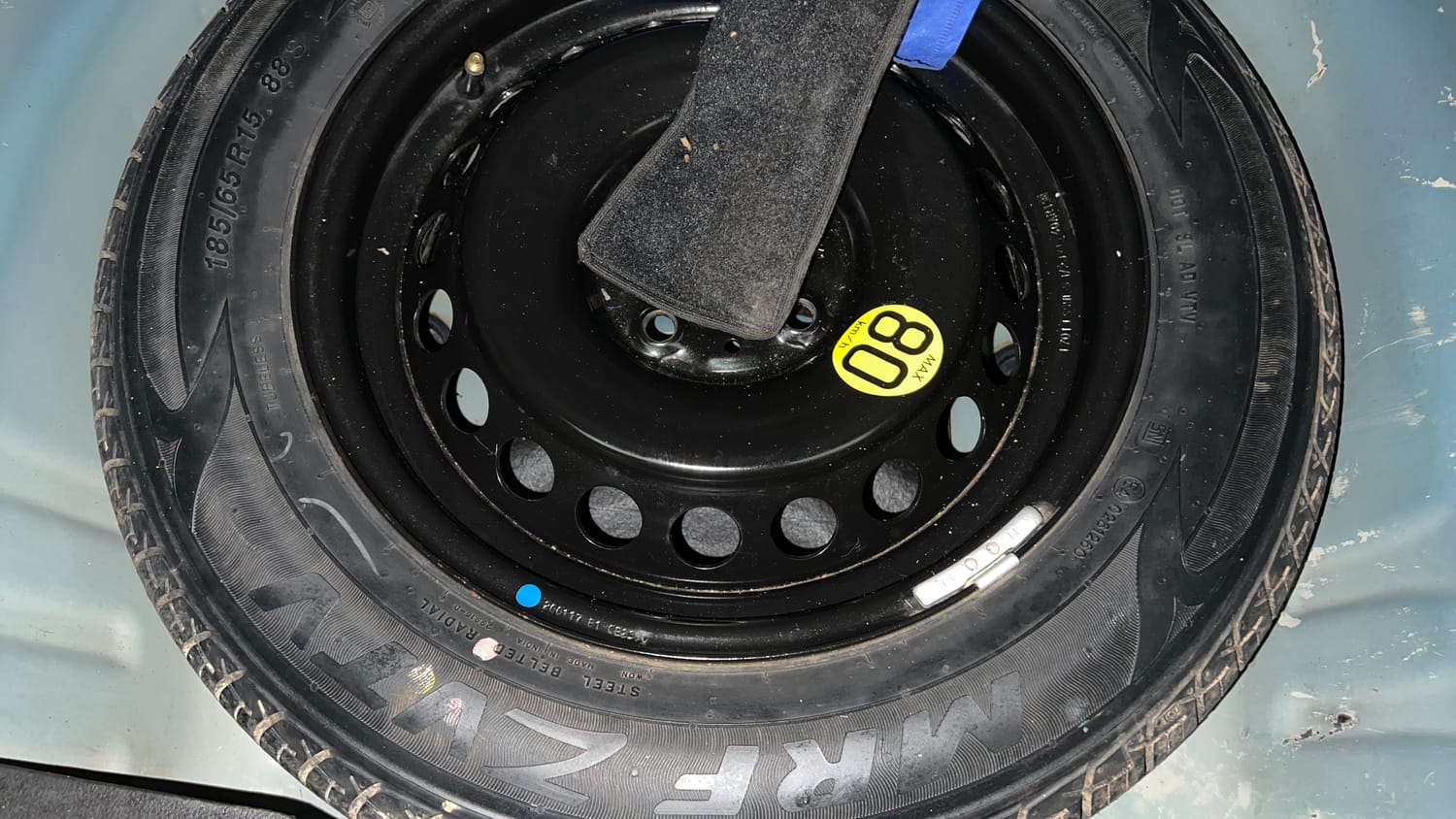Used 2017 Maruti Suzuki Baleno Alpha 1.2 Petrol Manual tyres SPARE TYRE VIEW