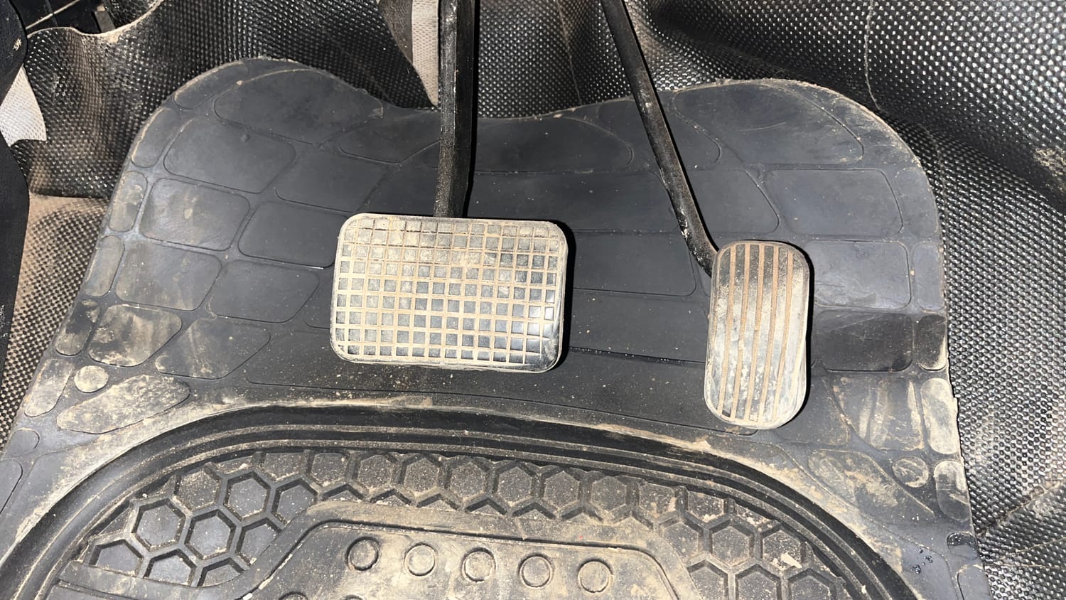 Used 2021 Tata Tiago XZA Plus Petrol Automatic interior PEDALS VIEW