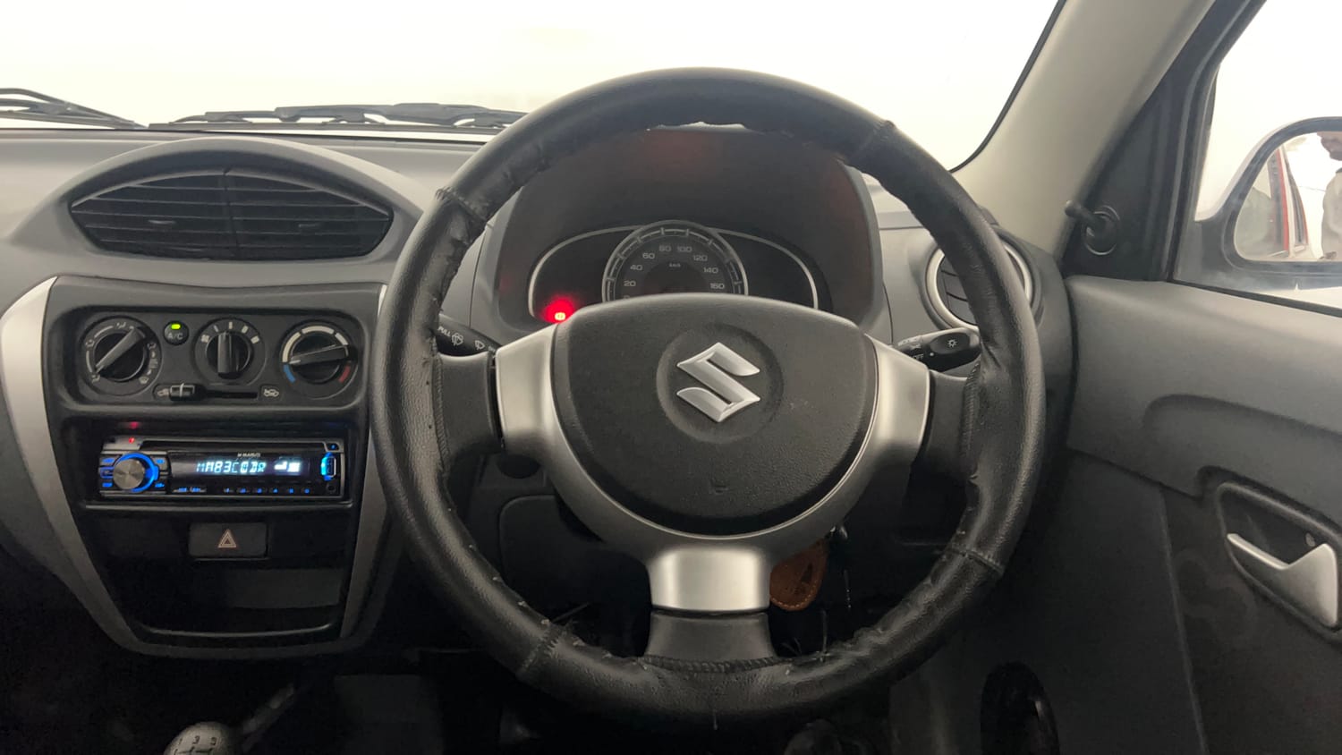 Used 2014 Maruti Suzuki Alto 800 Lxi Petrol Manual interior STEERING VIEW