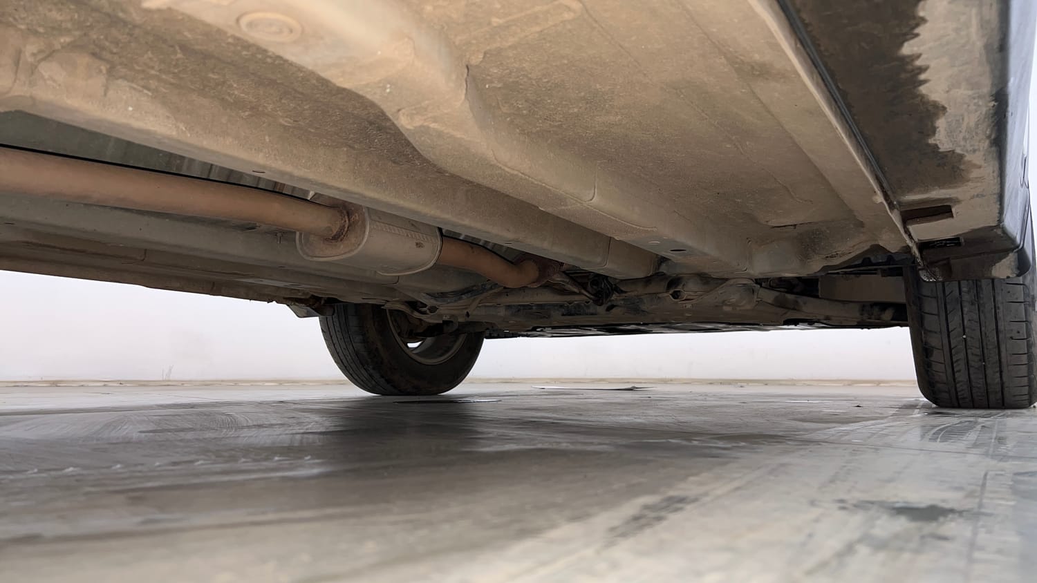 Used 2019 Hyundai Creta SX 1.6 Petrol Petrol Manual extra REAR RIGHT UNDERBODY VIEW