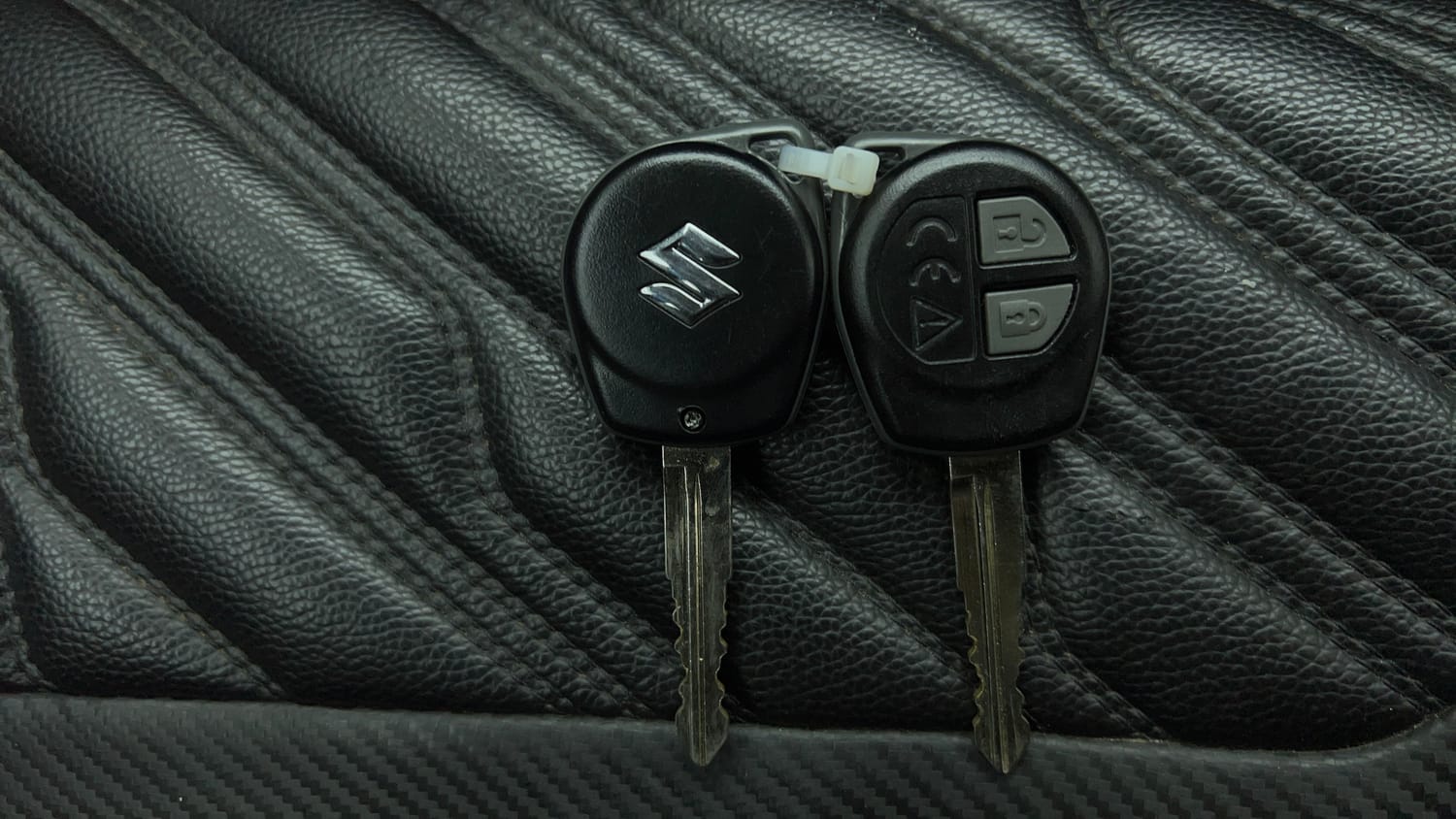 Used 2019 Maruti Suzuki Swift VXi AMT Petrol Automatic extra CAR KEY VIEW