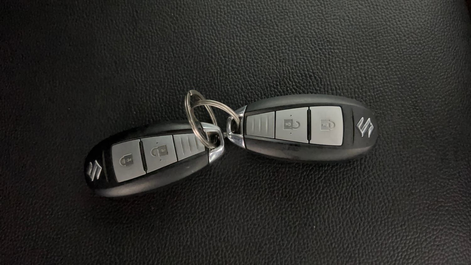 Used 2017 Maruti Suzuki Baleno Alpha 1.2 Petrol Manual extra CAR KEY VIEW