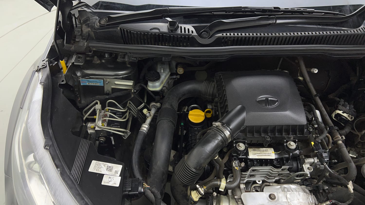 Used 2020 Tata Nexon XZA Plus (O) Dual Tone Petrol Automatic engine ENGINE RIGHT SIDE VIEW