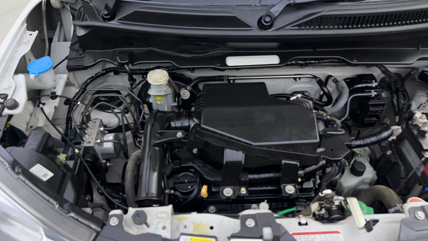 Used 2024 Maruti Suzuki S-Presso VXi Plus (O) AMT Petrol Automatic engine ENGINE RIGHT SIDE VIEW