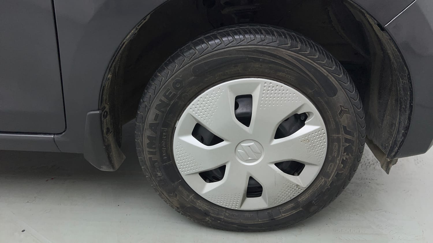 Used 2024 Maruti Suzuki Alto K10 VXi Plus AGS Petrol Automatic tyres RIGHT FRONT TYRE RIM VIEW