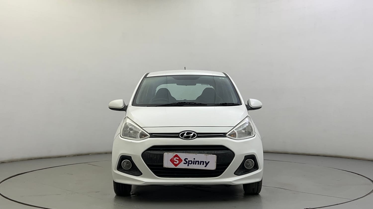 Used 2016 Hyundai Grand i10 Magna AT 1.2 Kappa VTVT Petrol Automatic exterior FRONT VIEW