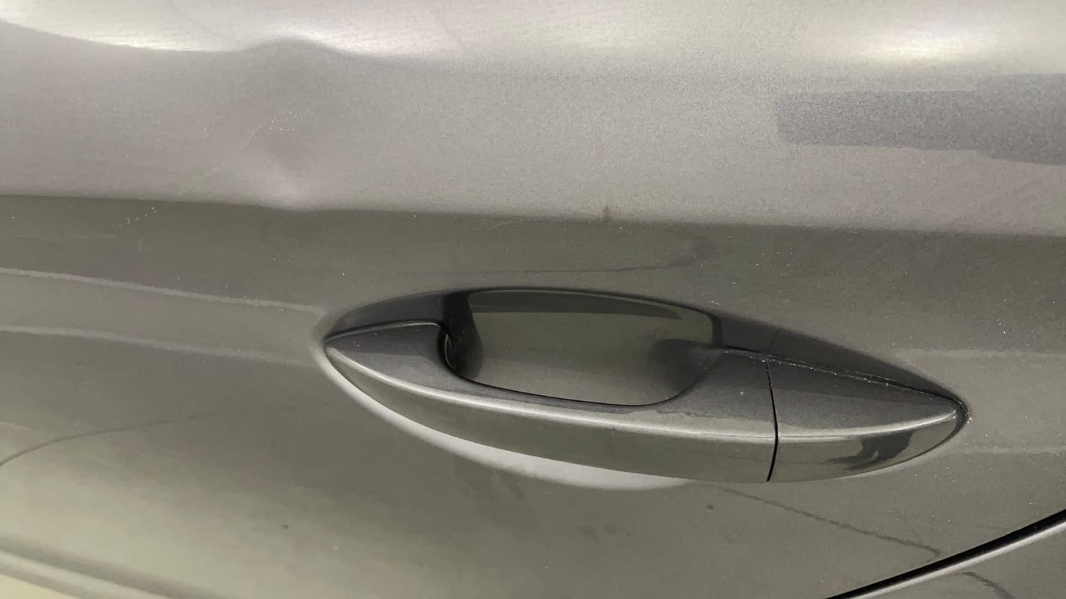 Used 2019 Hyundai Elite i20 Sportz Plus 1.2 Petrol Manual dents MINOR DENT