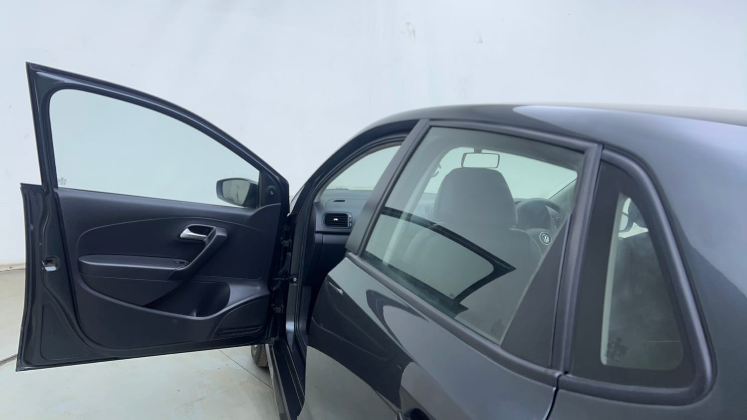 Used 2020 Volkswagen Polo Trendline 1.0L (P) Petrol Manual interior LEFT FRONT DOOR OPEN VIEW