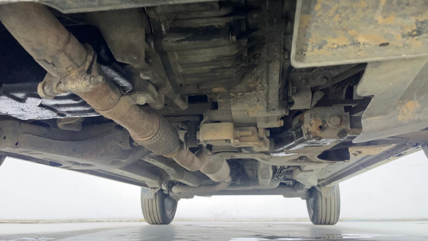 Used 2019 Tata Nexon XZA Plus Petrol Petrol Automatic extra FRONT LEFT UNDERBODY VIEW