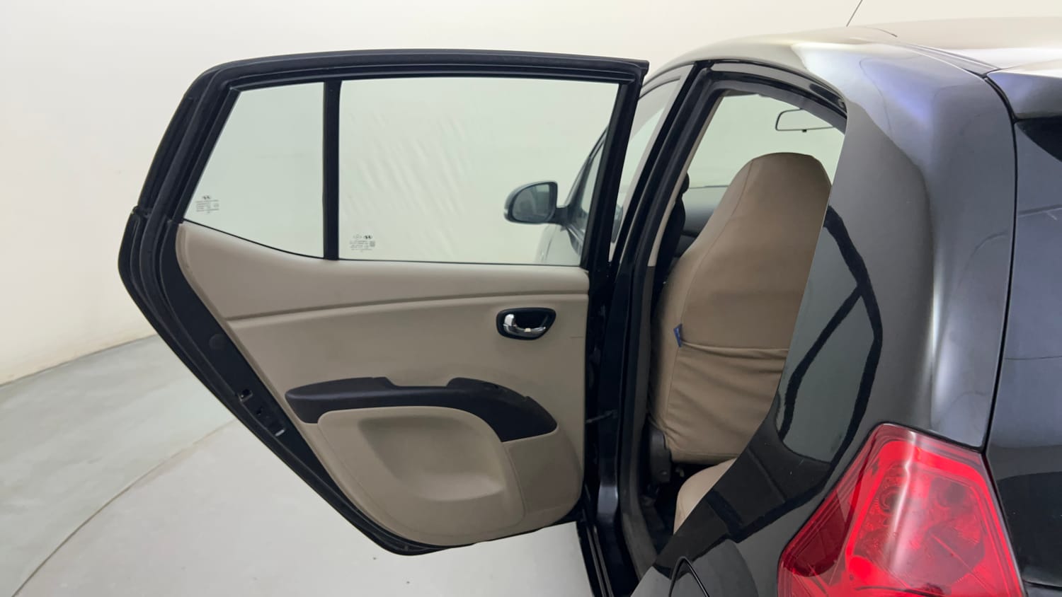 Used 2013 Hyundai i10 Sportz 1.2 Kappa2 Petrol Manual interior LEFT REAR DOOR OPEN VIEW