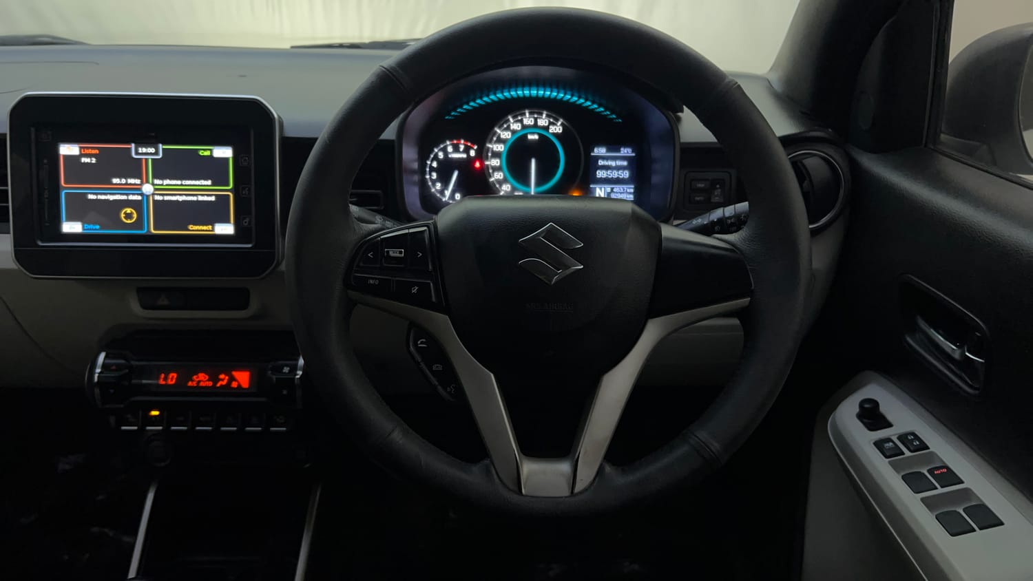Used 2018 Maruti Suzuki Ignis Alpha 1.2 AMT Petrol Automatic interior STEERING VIEW