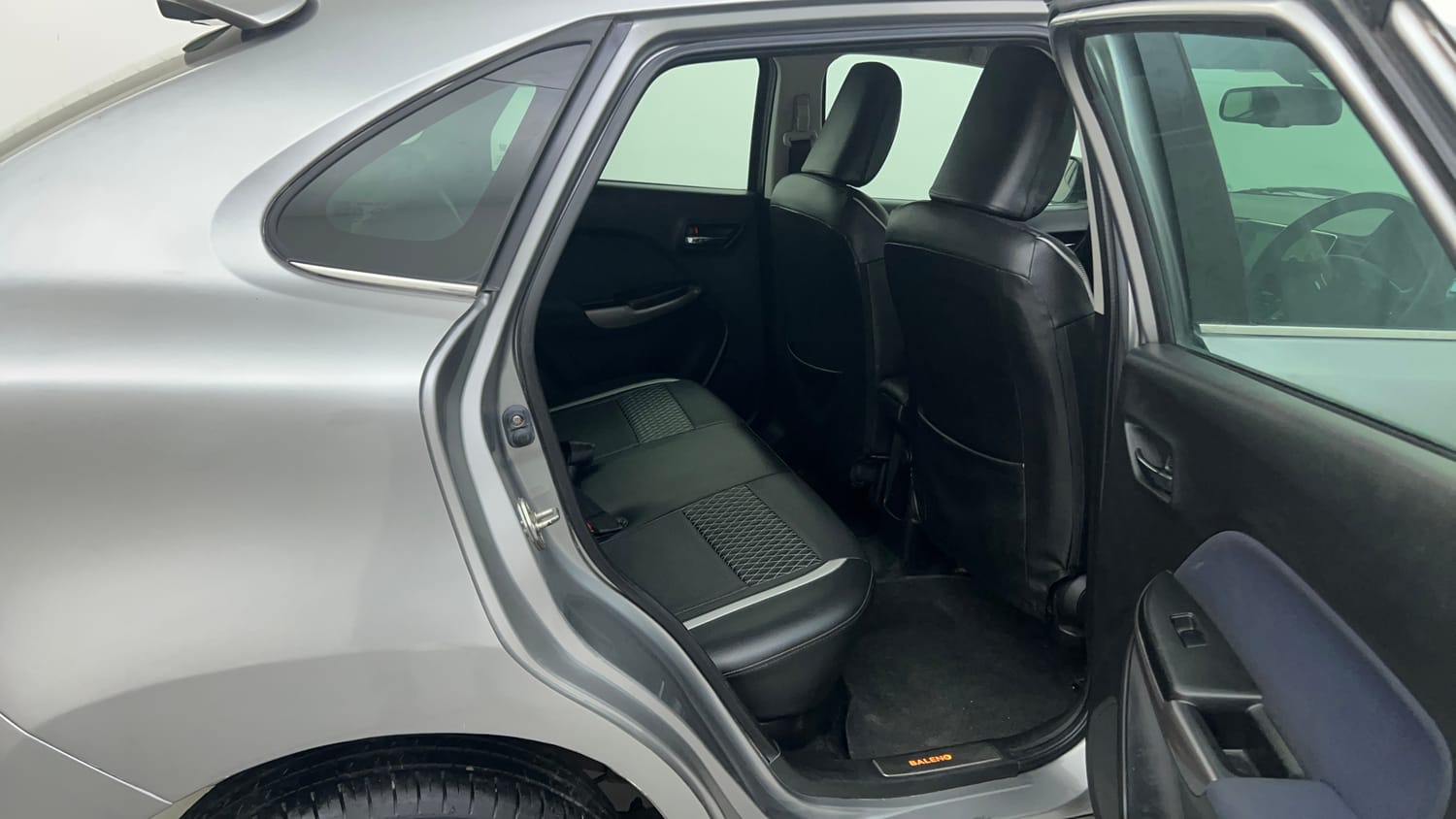 Used 2019 Maruti Suzuki Baleno Alpha Petrol Manual interior RIGHT SIDE REAR DOOR CABIN VIEW