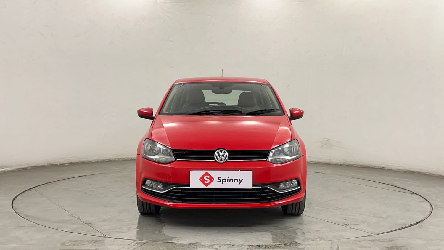 Used 2016 Volkswagen Polo Highline1.2L (P) Petrol Manual exterior FRONT VIEW