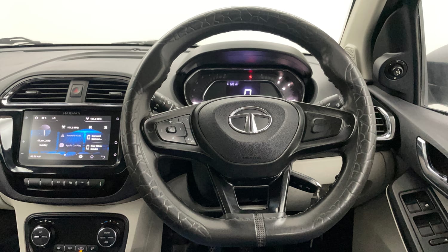 Used 2022 Tata Tiago Revotron XZ Plus Cng (outside fitted) Cng Manual interior STEERING VIEW