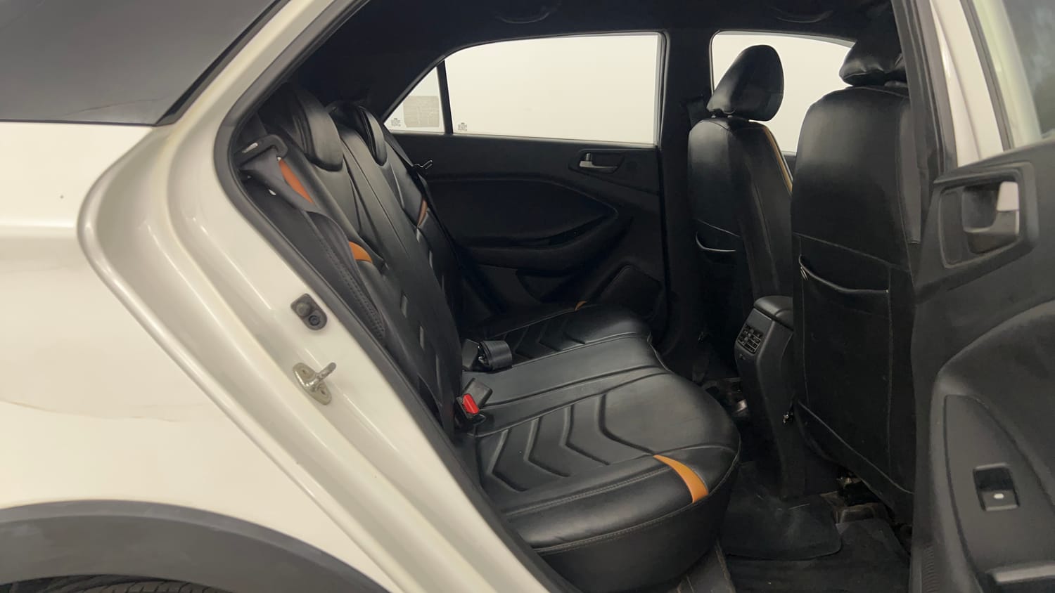 Used 2017 Hyundai i20 Active 1.2 S Petrol Manual interior RIGHT SIDE REAR DOOR CABIN VIEW