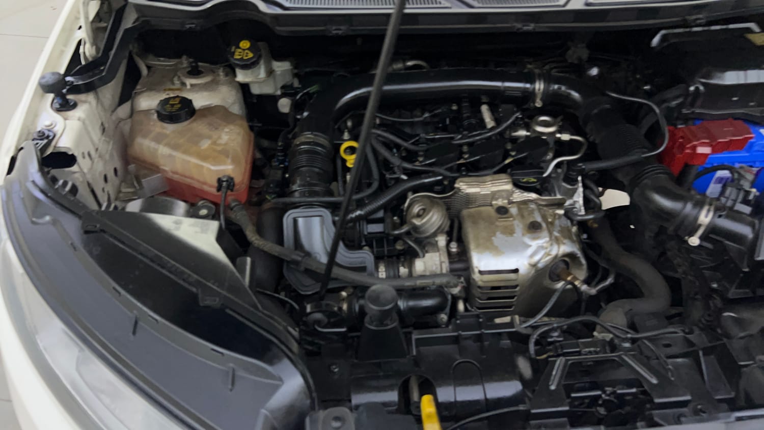 Used 2016 Ford EcoSport Titanium+ 1.0L EcoBoost Petrol Manual engine ENGINE RIGHT SIDE VIEW