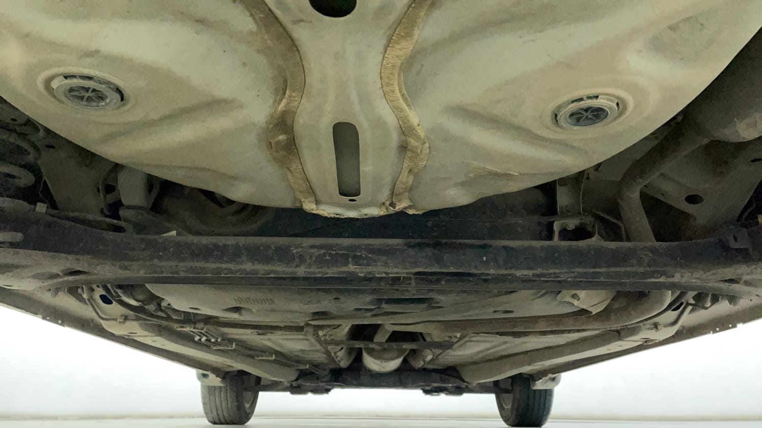 Used 2020 Maruti Suzuki Baleno Zeta Petrol Manual extra REAR UNDERBODY VIEW (TAKEN FROM REAR)