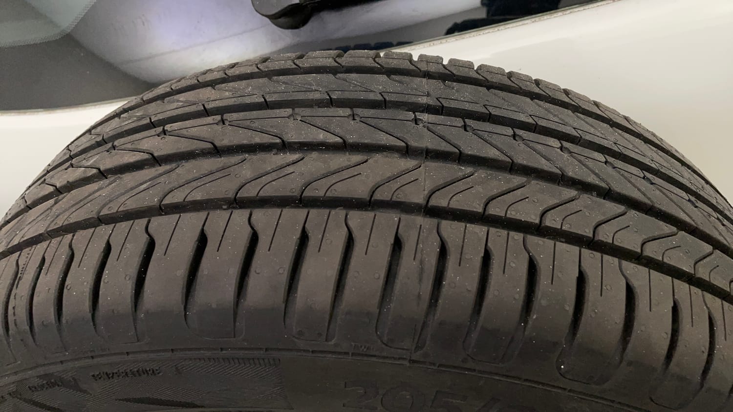 Used 2018 Ford EcoSport Titanium 1.5L Ti-VCT Petrol Manual tyres SPARE TYRE VIEW