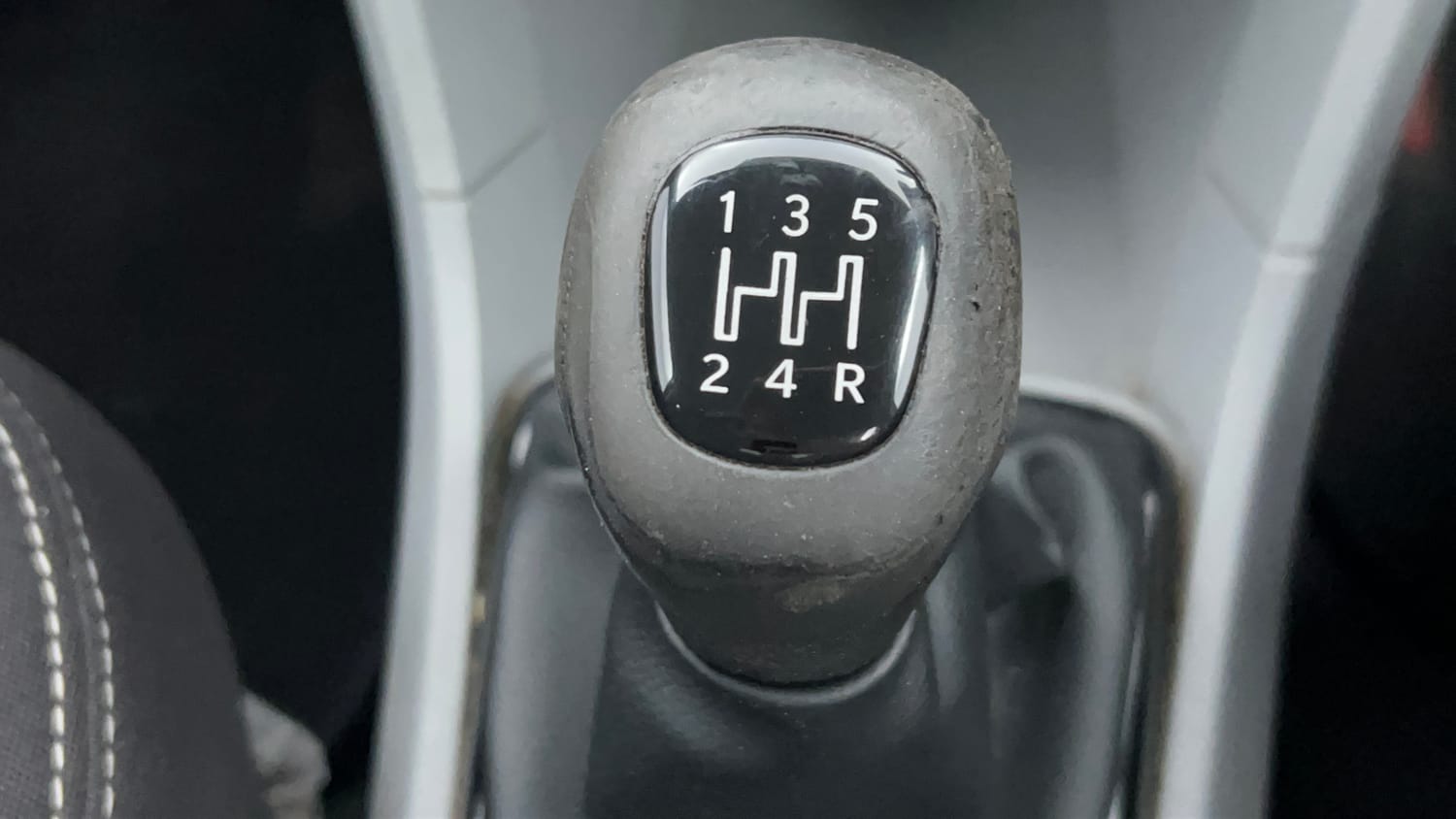Used 2020 Tata Tiago XZ Plus Petrol Manual interior GEAR  KNOB VIEW