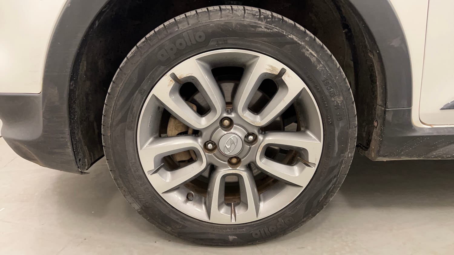 Used 2017 Hyundai i20 Active 1.2 S Petrol Manual tyres LEFT FRONT TYRE RIM VIEW