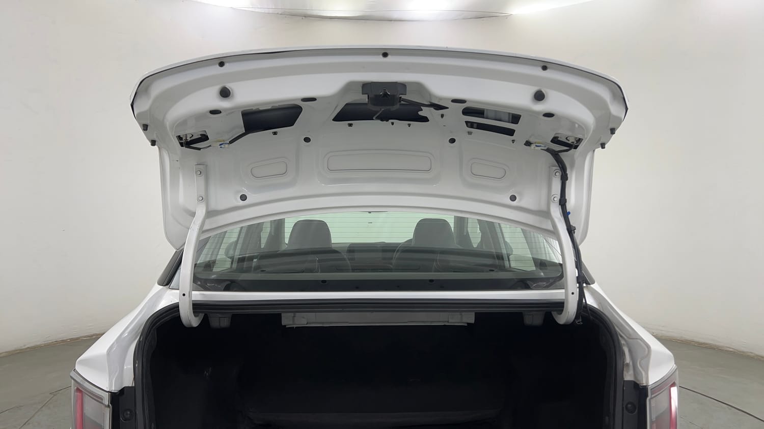 Used 2020 Hyundai Aura SX Plus 1.2 AMT Petrol Petrol Automatic interior DICKY DOOR OPEN VIEW