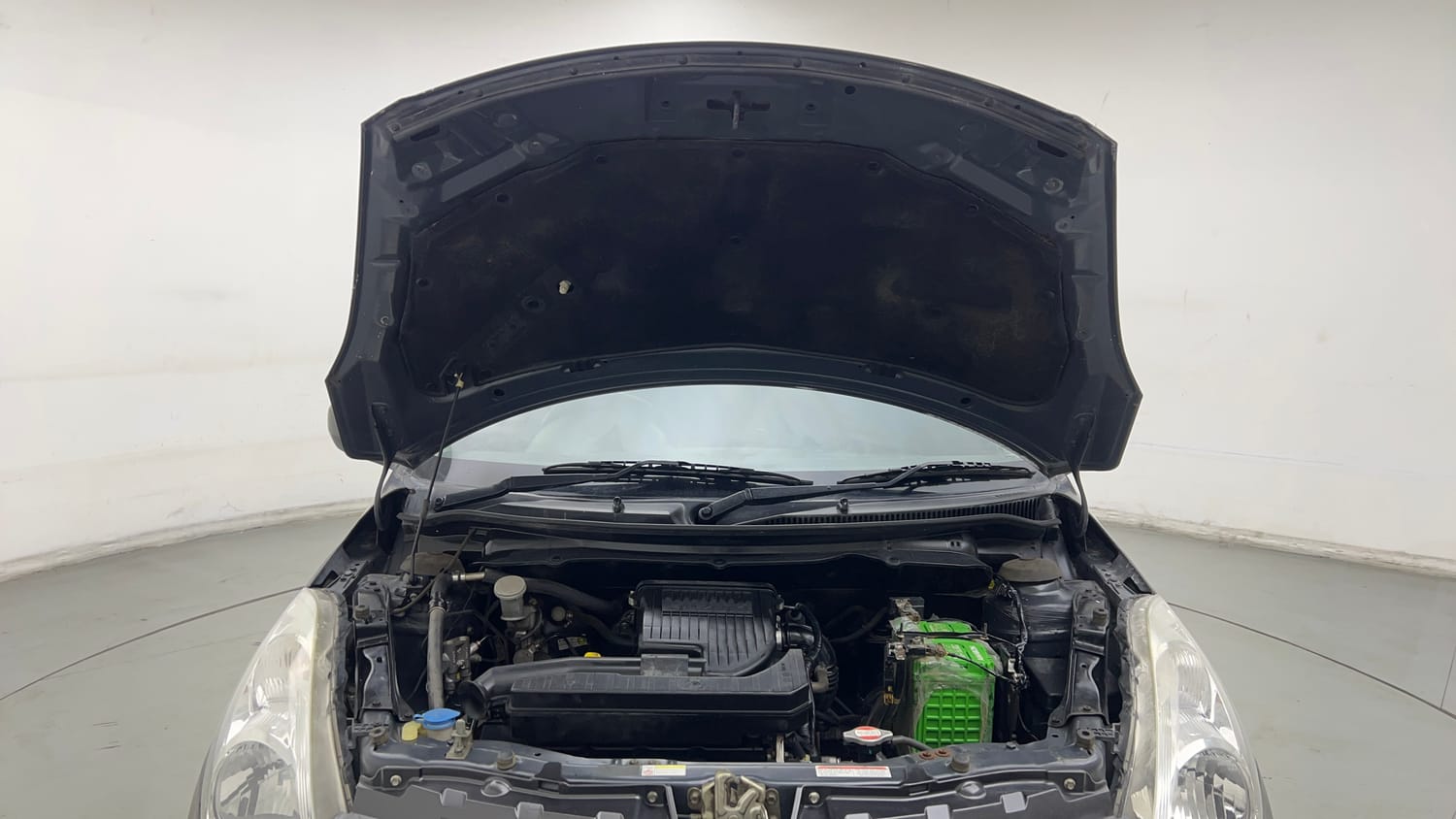 Used 2017 Maruti Suzuki Swift Lxi (O) Petrol Manual engine ENGINE & BONNET OPEN FRONT VIEW