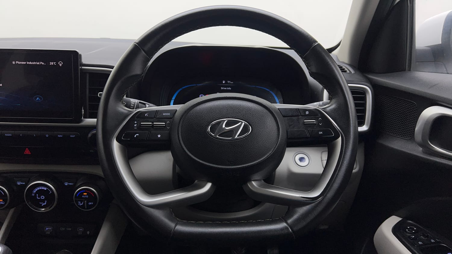Used 2022 Hyundai Venue SX 1.2 Petrol Petrol Manual interior STEERING VIEW