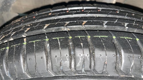 Used 2019 Maruti Suzuki Swift VXi AMT Petrol Automatic tyres LEFT FRONT TYRE TREAD VIEW